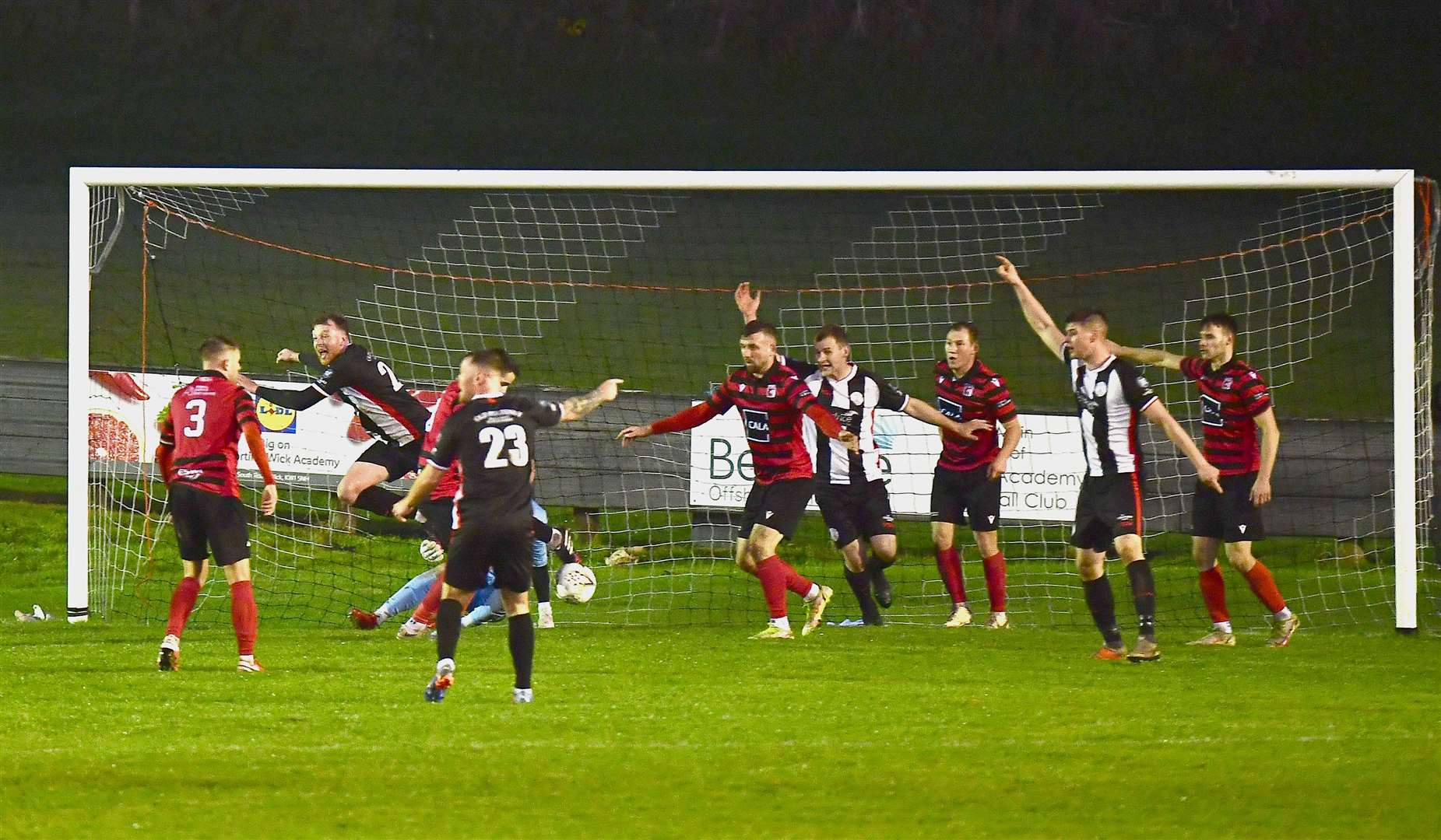Rob McLean turns to celebrate as his stoppage-time header seals the 2-1 win for Wick Academy against Inverurie Locos. Picture: Mel Roger