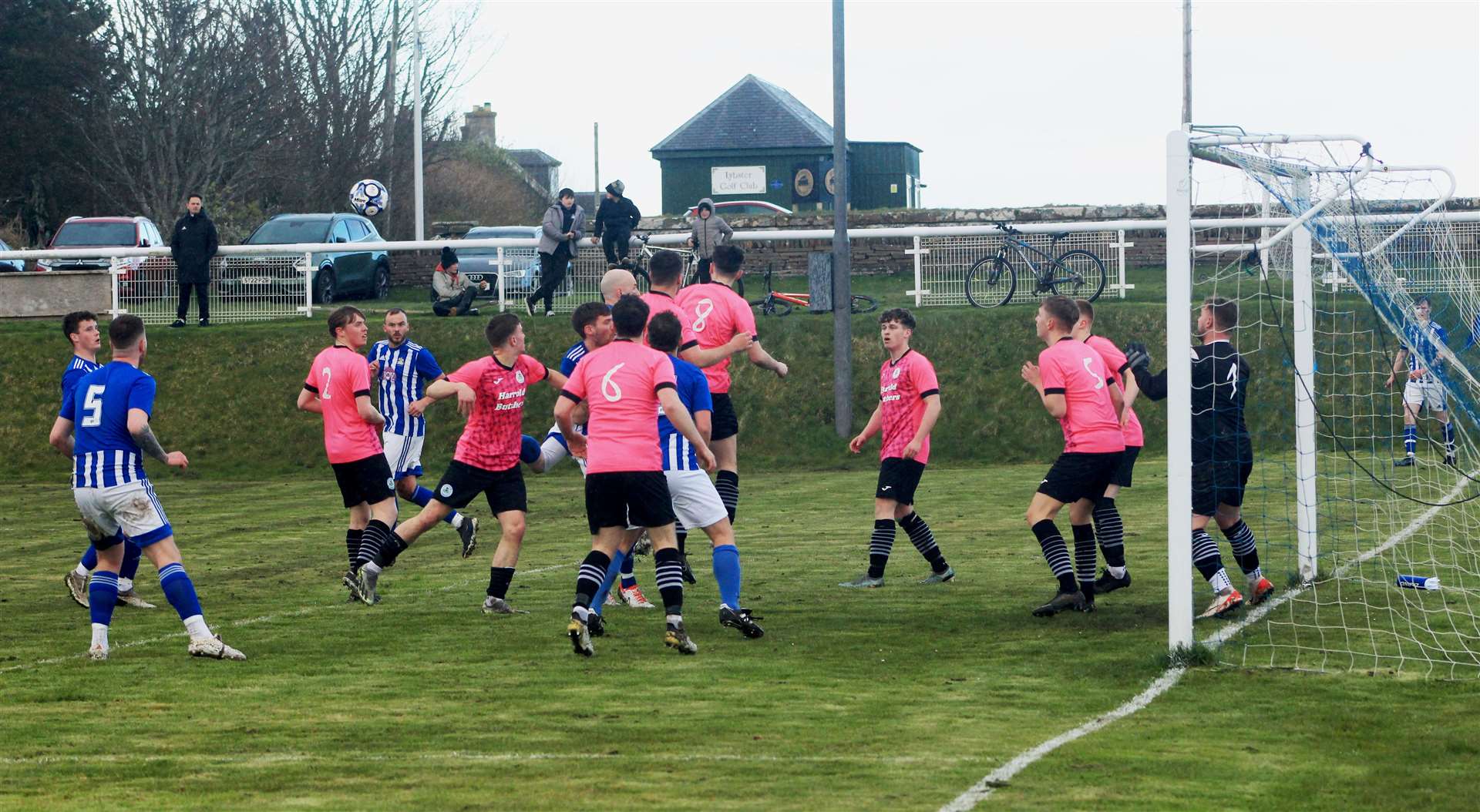 A Lybster corner comes in during their 6-3 victory over Wick Thistle on Wednesday night. Picture: Alan Hendry